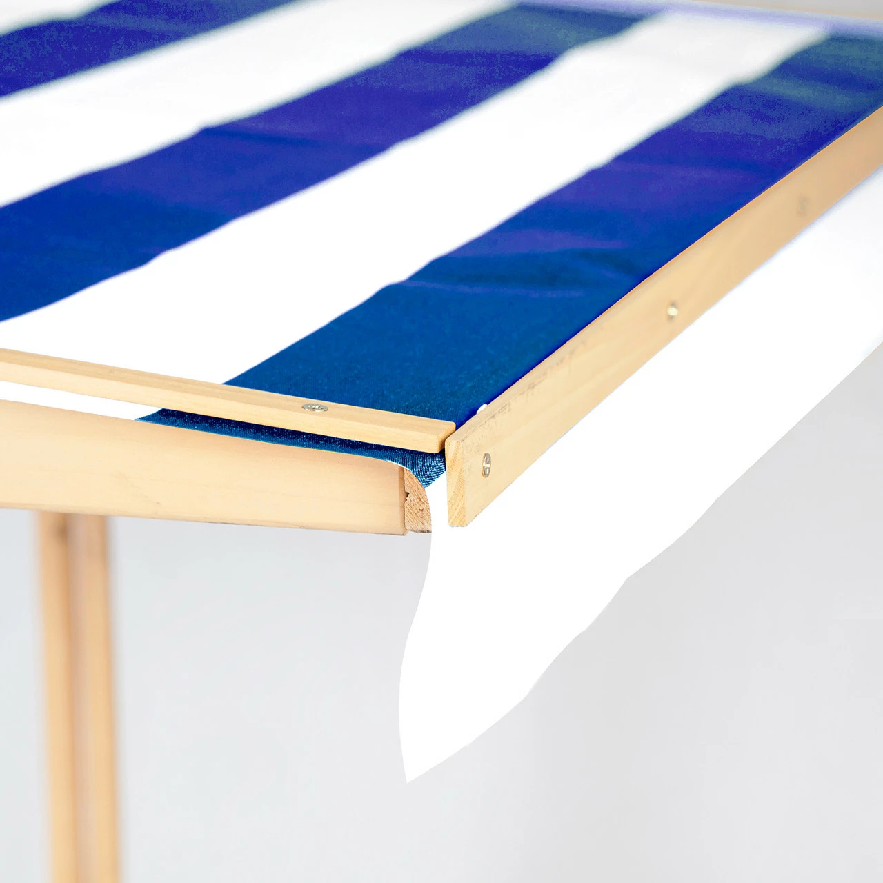 Lifespan Kids Skipper 2 Sandpit With Blue & White Canopy - Image 9